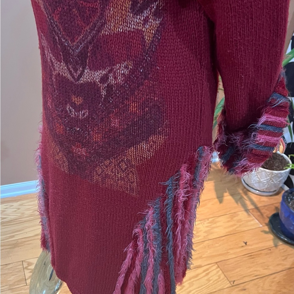 Elegant Red Button-Up Women's Sweater/coat - Picture 6 of 10